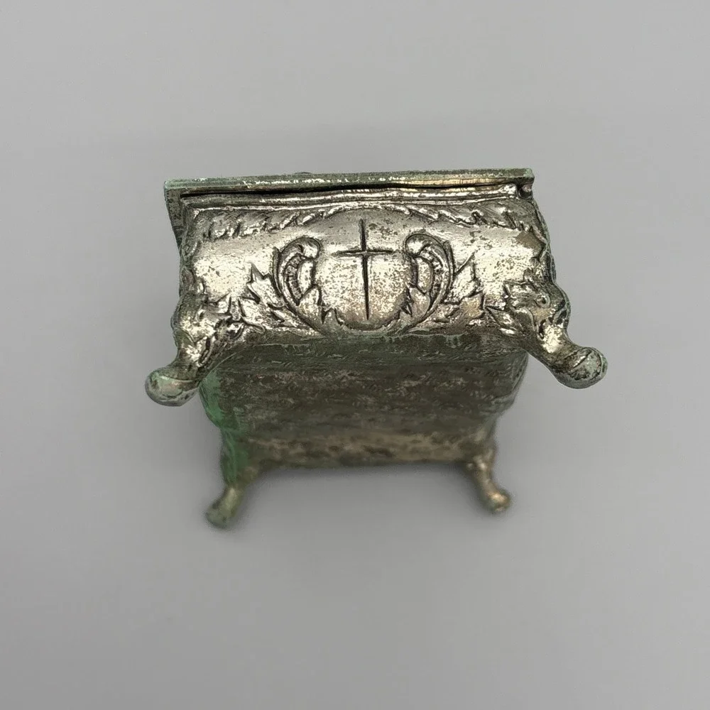 Vintage Metal Jewelry Box Trinket Footed Velvet Lining Cross Religious Patina‎